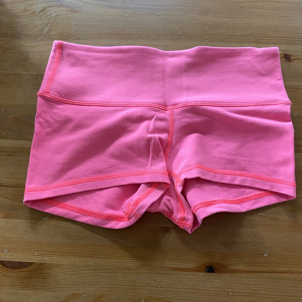 Lululemon athletics wunder spandex shorts